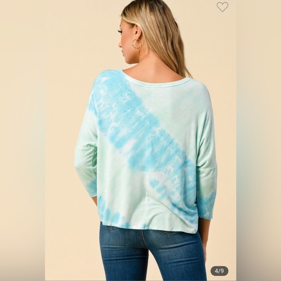 Lemon Tree Blue Tie Dye Top - Picture 4 of 6